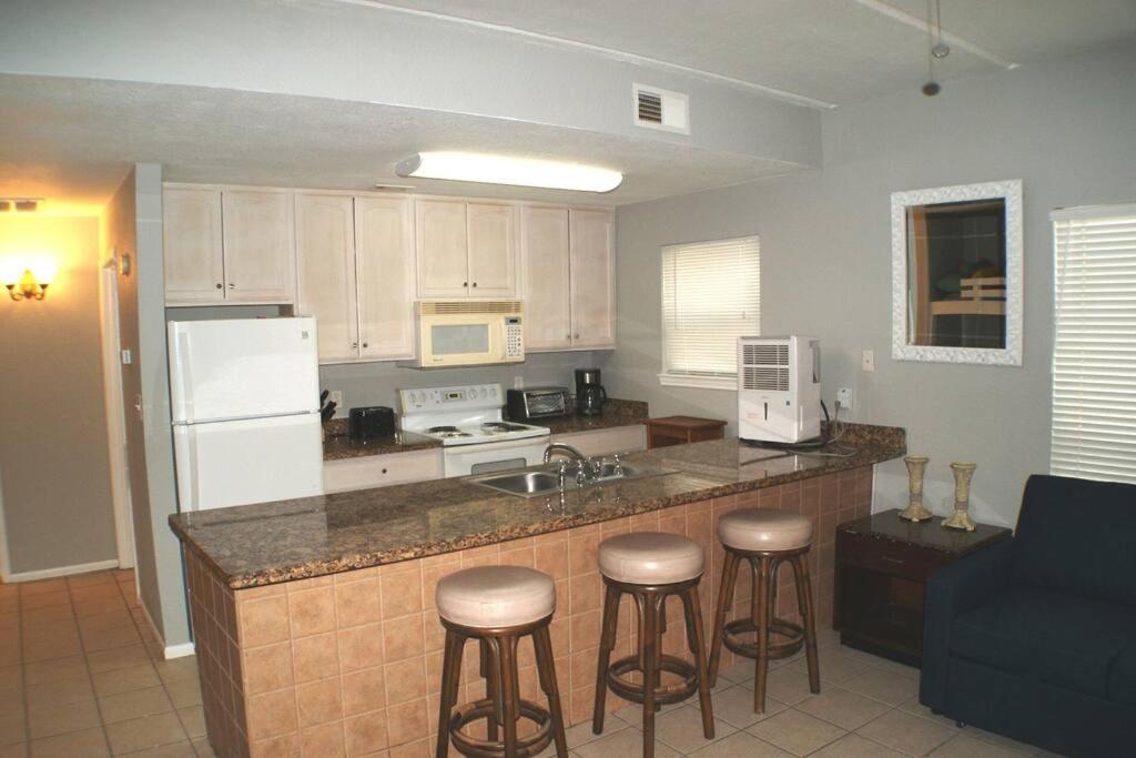 Coronado 204 Next To Access