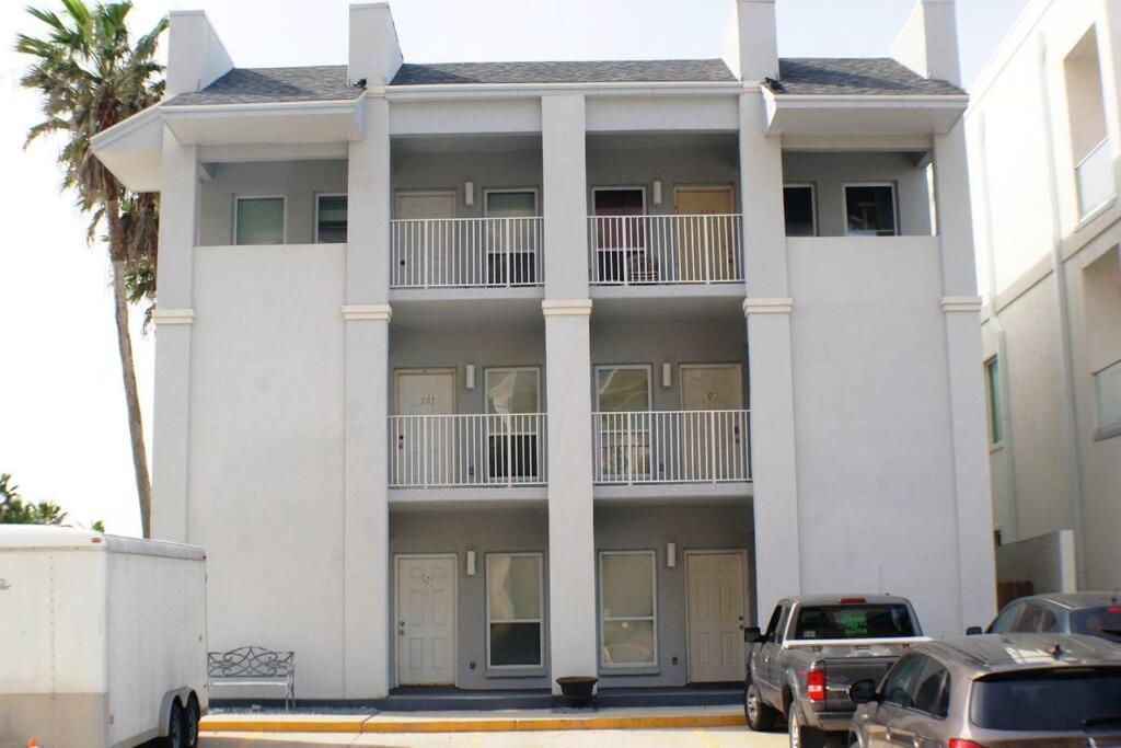 Coronado 204 Next To Access South Padre Island