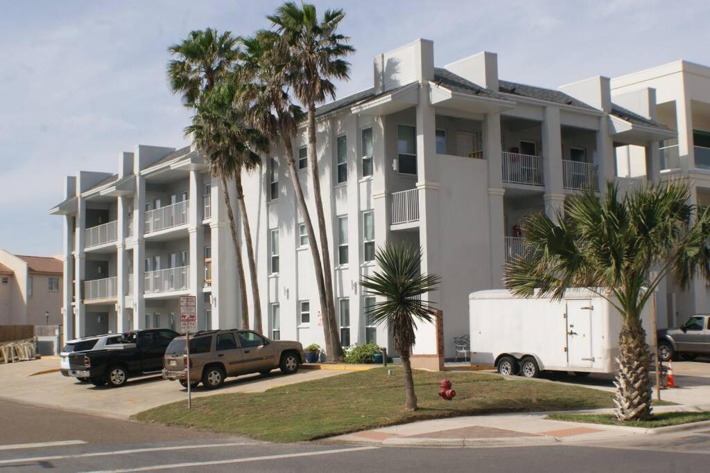 Apartment Coronado 204 Next To Access